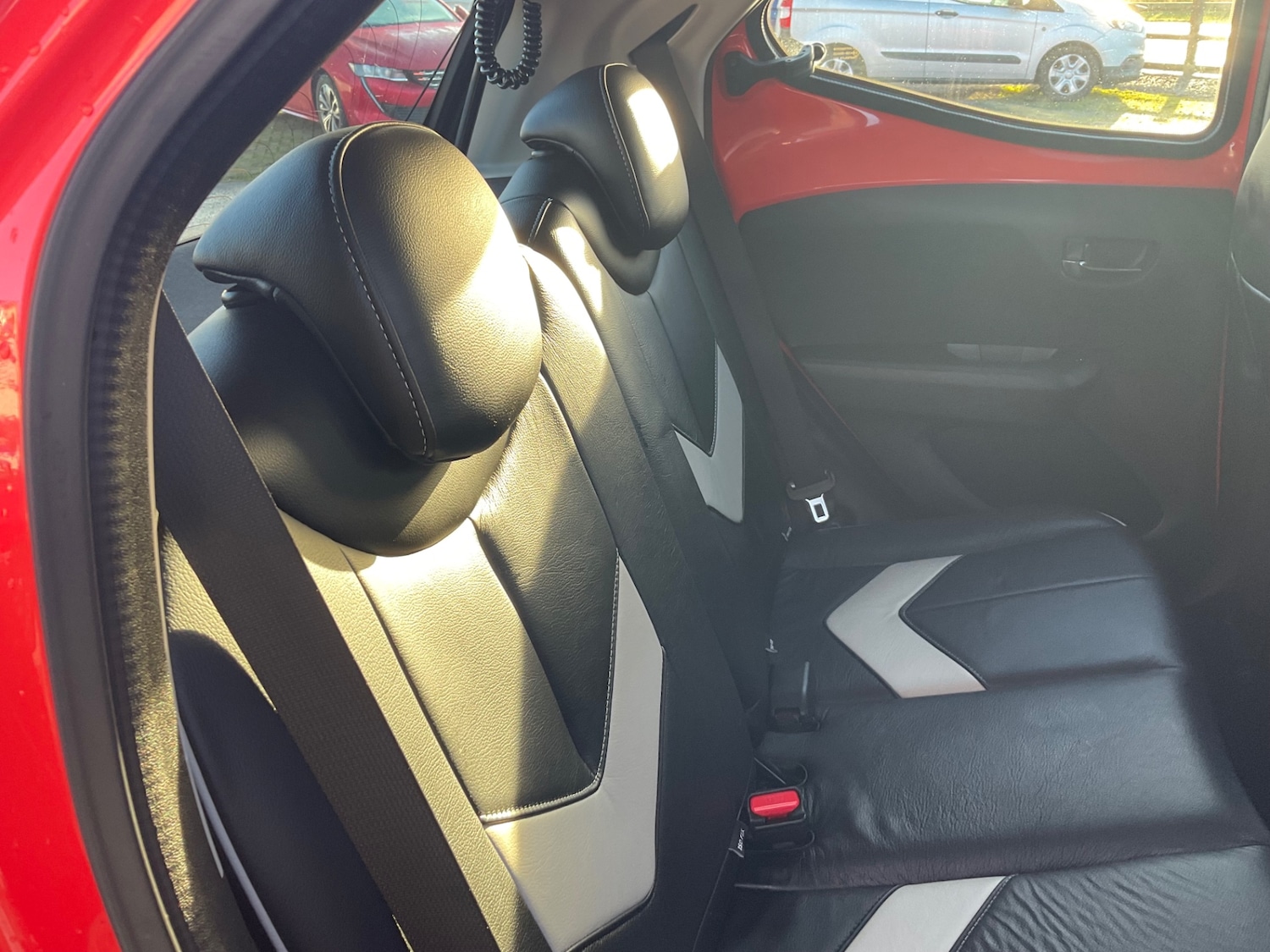 Used Toyota AYGO 2015 for sale - 76931410: Photo 11