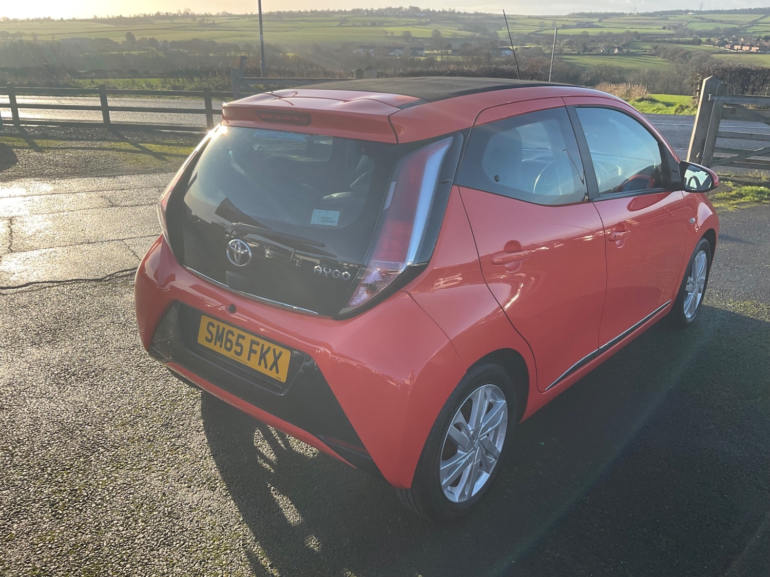 Used Toyota AYGO 2015 for sale - 76931410: Photo 3
