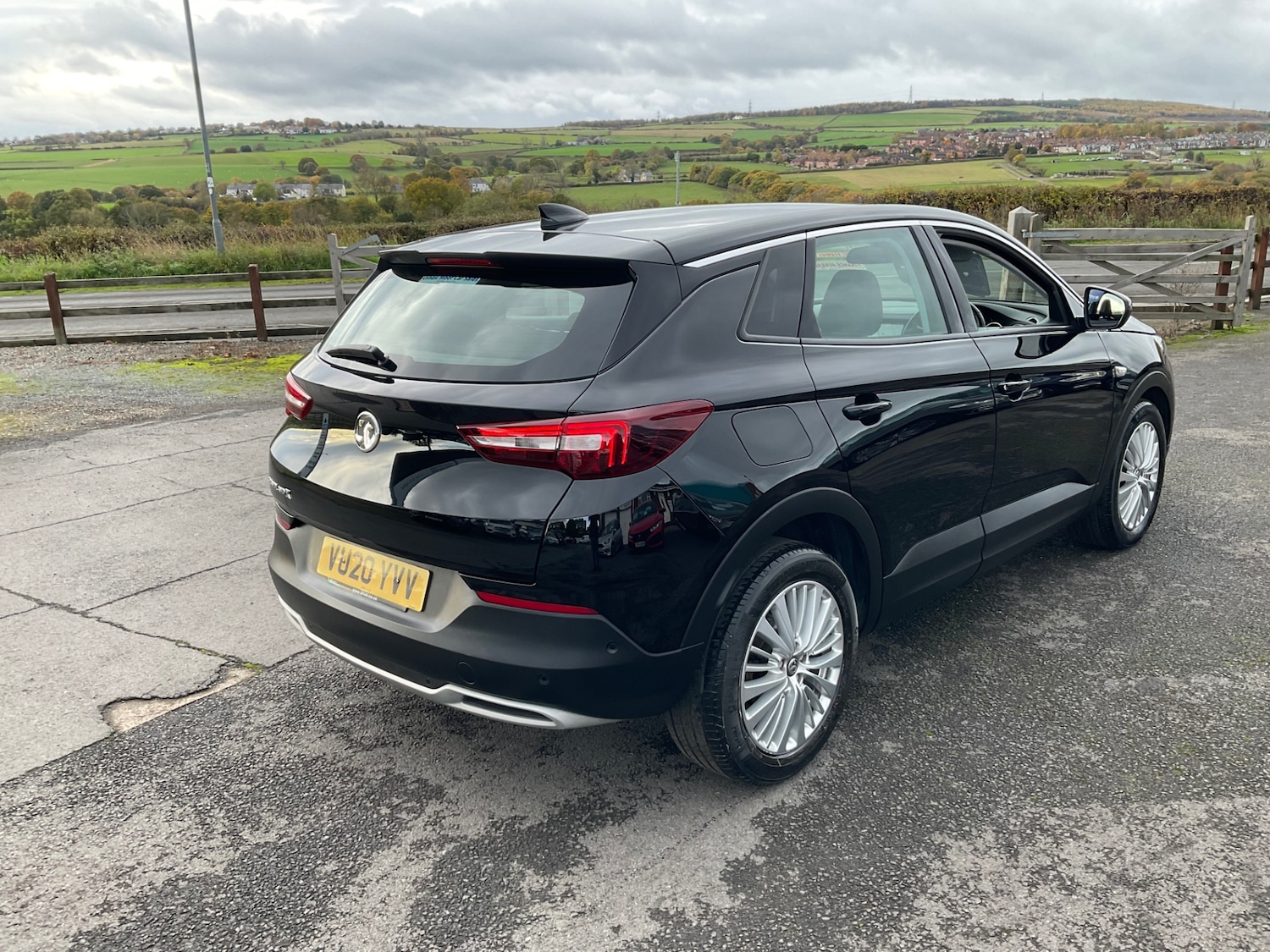 Used Vauxhall Grandland X 2020 for sale - 76436235: Photo 3