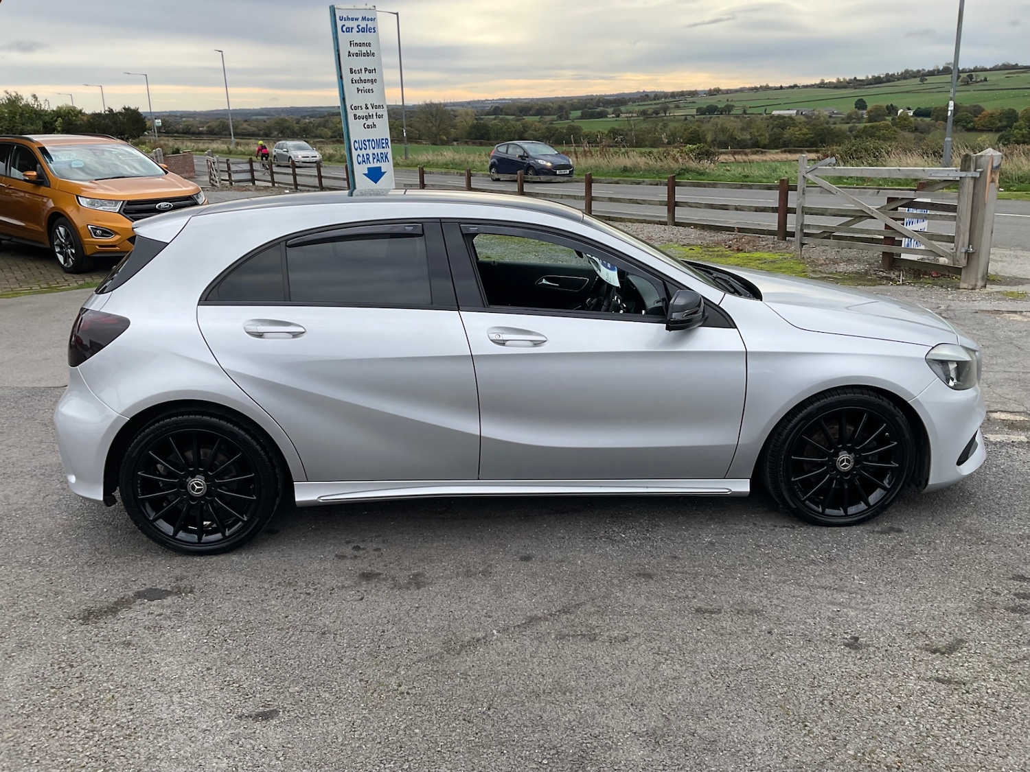 Used Mercedes-Benz A-Class 2017 for sale - 76378962: Photo 2