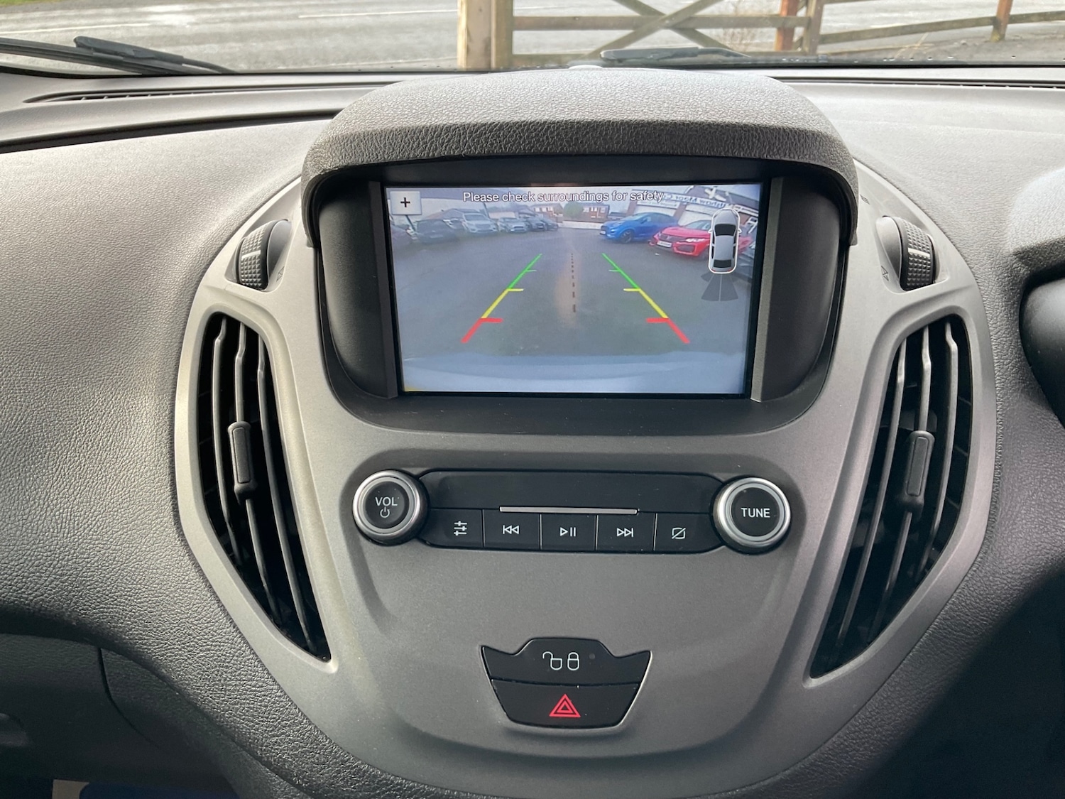 Used Ford Transit Courier 2019 for sale - 76662873: Photo 12