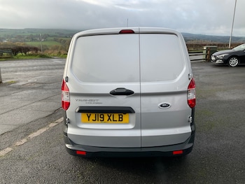 Used Ford Transit Courier 2019 for sale - 76662873: Photo