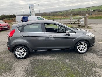 Used Ford Fiesta 2017 for sale - 77045666: Photo