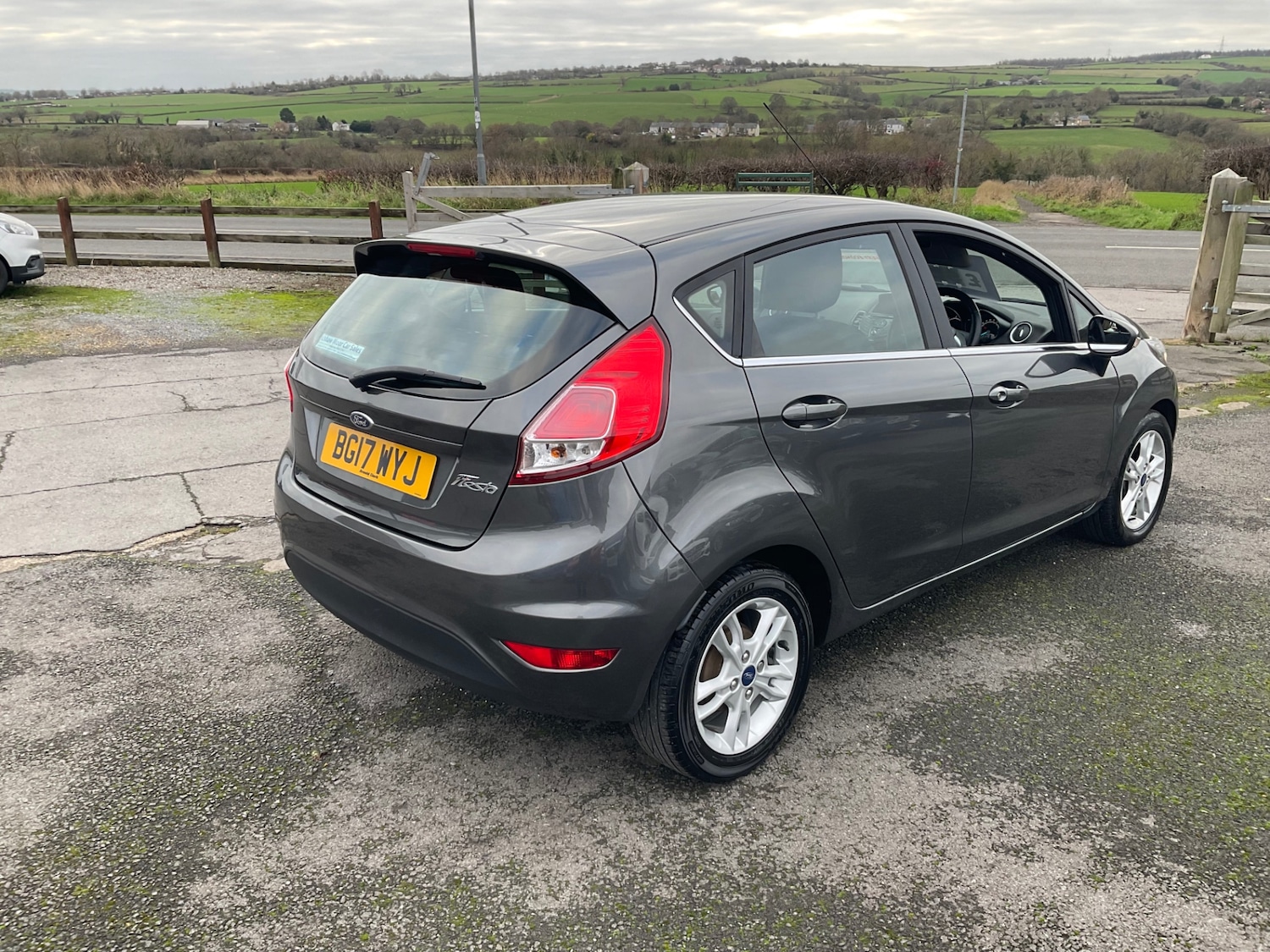 Used Ford Fiesta 2017 for sale - 77045666: Photo 3
