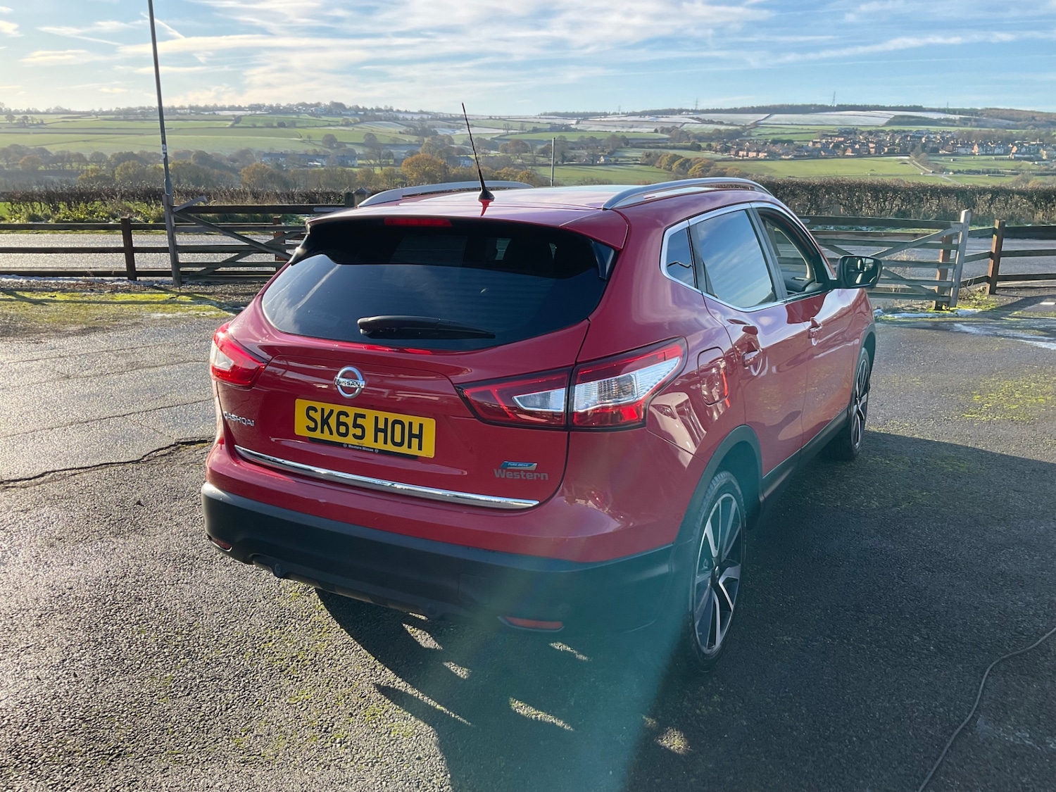 Used Nissan Qashqai 2015 for sale - 76651112: Photo 3