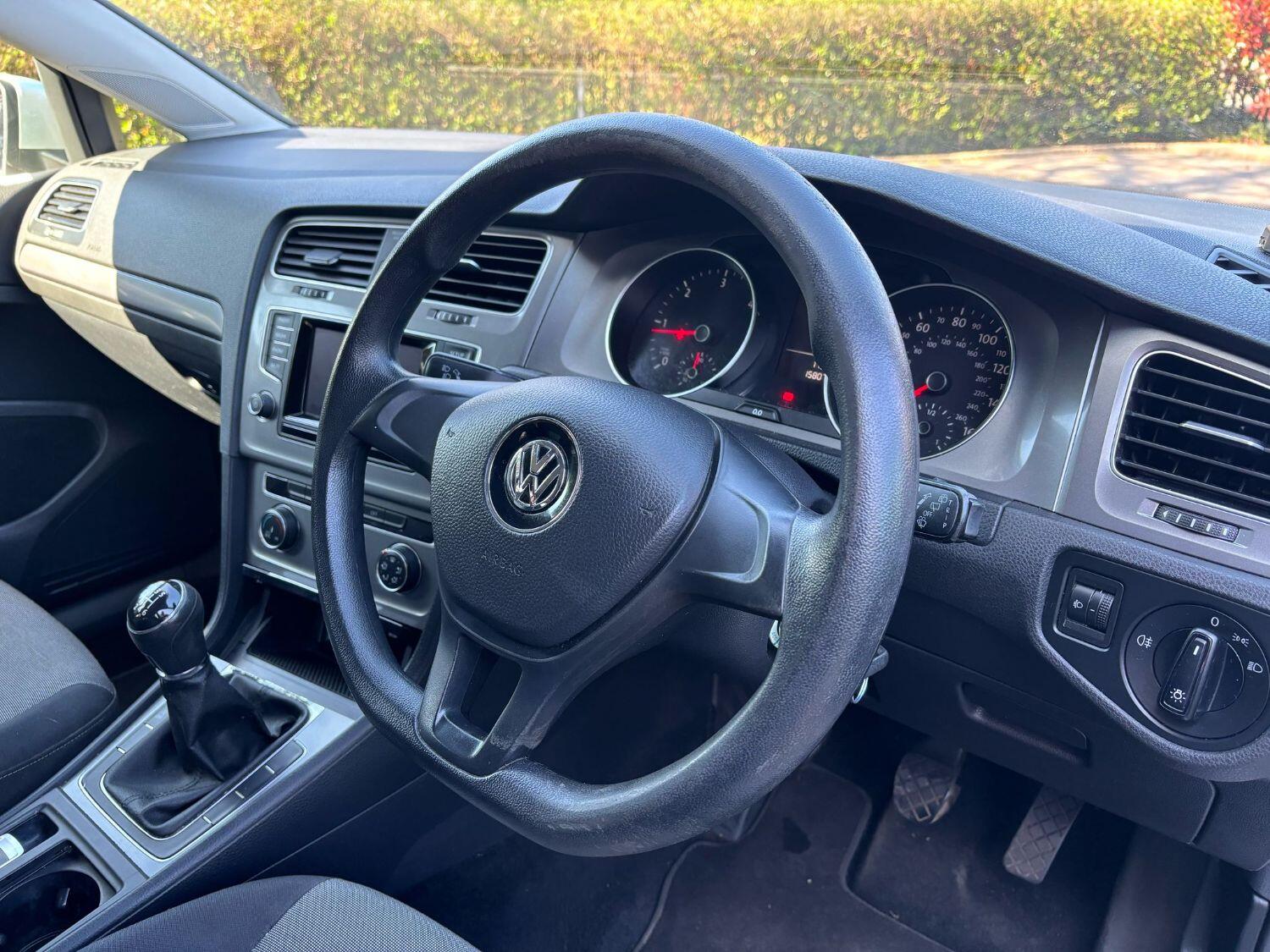 Used Volkswagen Golf 2014 for sale - 76793415: Photo 10