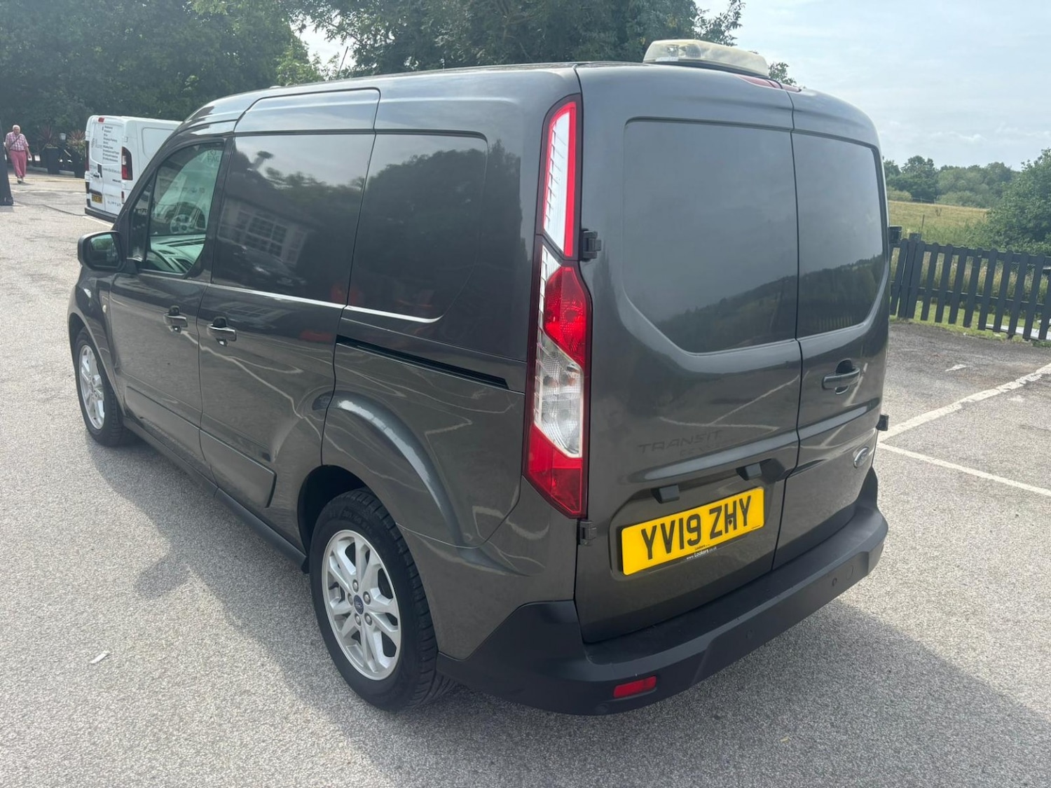 Used Ford Transit Connect 2019 for sale - 77318326: Photo 2