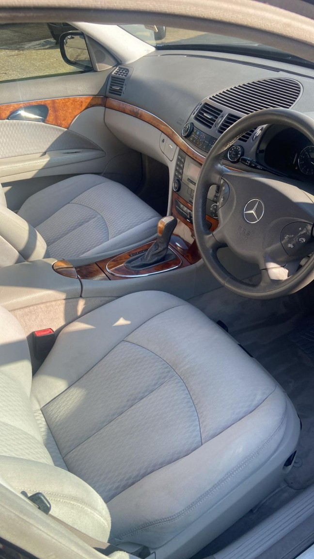 Used Mercedes-Benz E Class 2002 for sale - 77567492: Photo 15