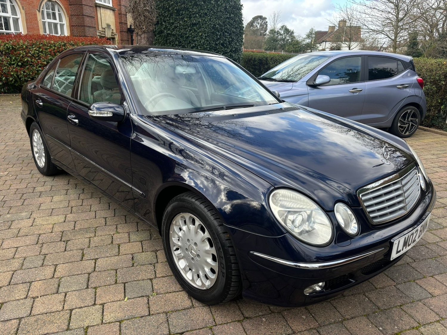 Used Mercedes-Benz E Class 2002 for sale - 77567492: Photo 3