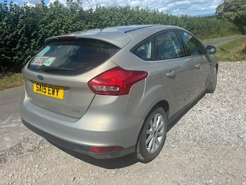 Used Ford Focus 2015 for sale - 79379107: Photo
