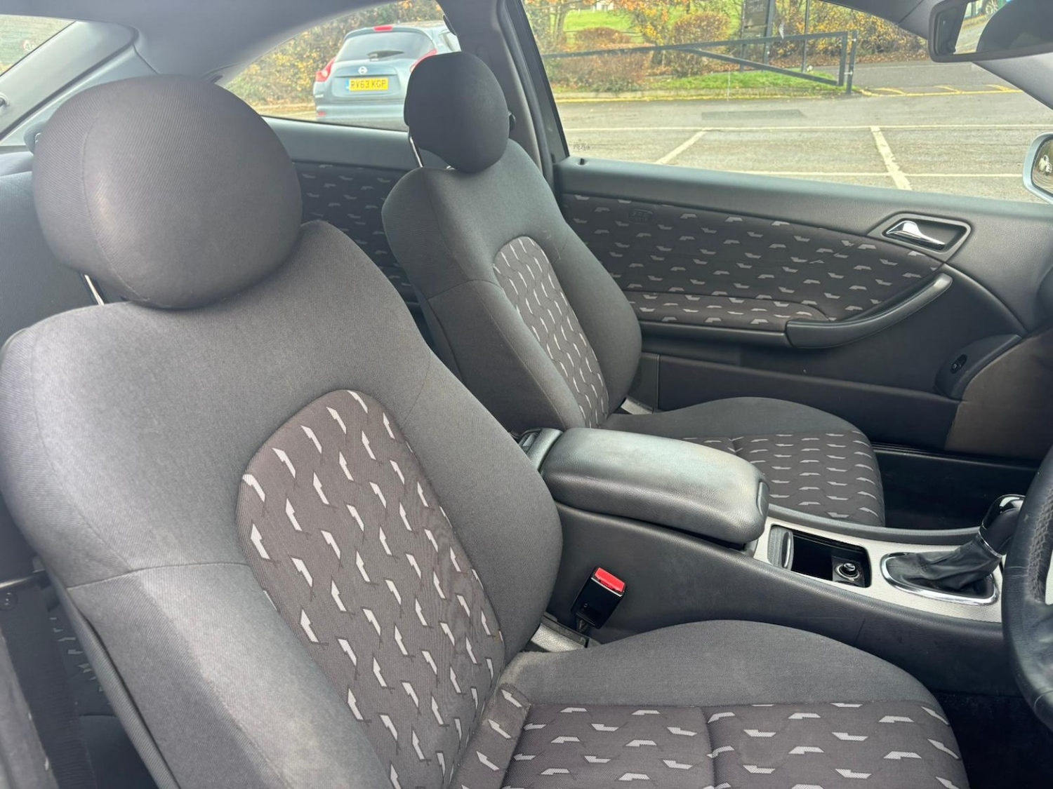 Used Mercedes-Benz C Class 2003 for sale - 76848686: Photo 13