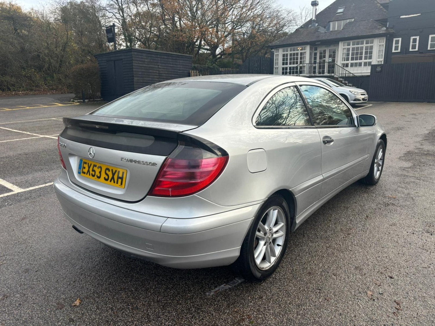 Used Mercedes-Benz C Class 2003 for sale - 76848686: Photo 2