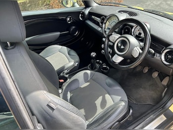 Used MINI Convertible 2009 for sale - 78565109: Photo