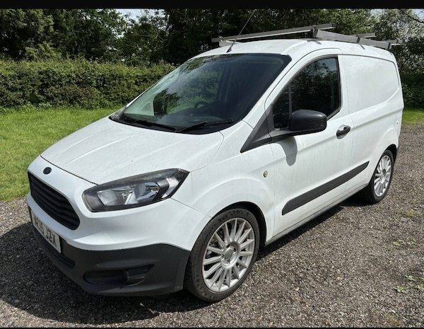 Used Ford Transit Courier 2015 for sale - 74439480: Photo 14