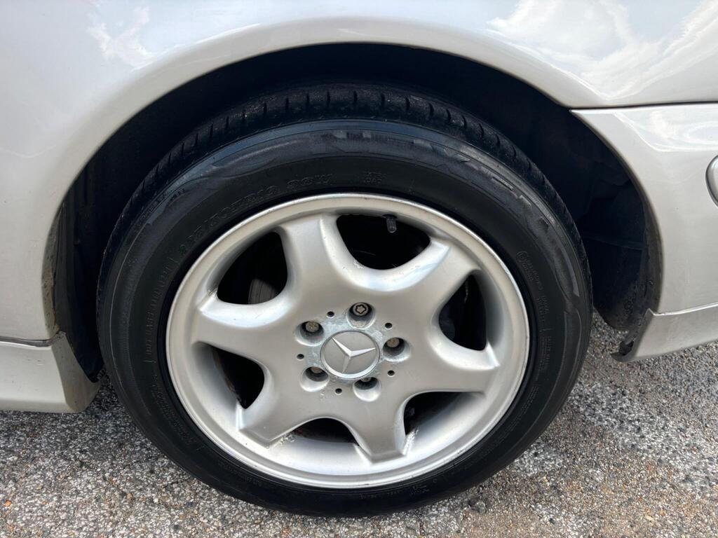 Used Mercedes-Benz CLK 2001 for sale - 76517817: Photo 21