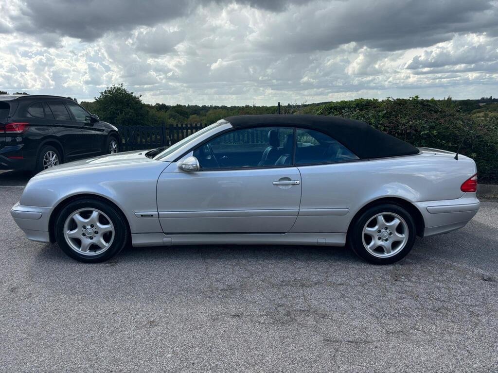 Used Mercedes-Benz CLK 2001 for sale - 76517817: Photo 5