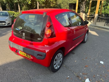 Used Peugeot 107 2014 for sale - 79176799: Photo