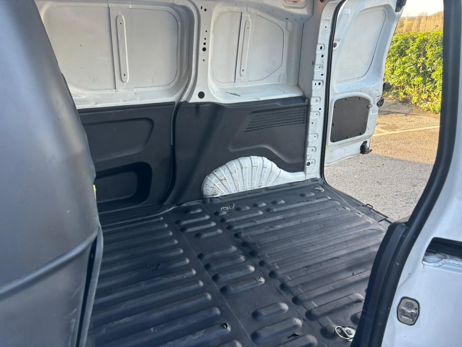 Used Citroen Berlingo 2018 for sale - 76940081: Photo 12