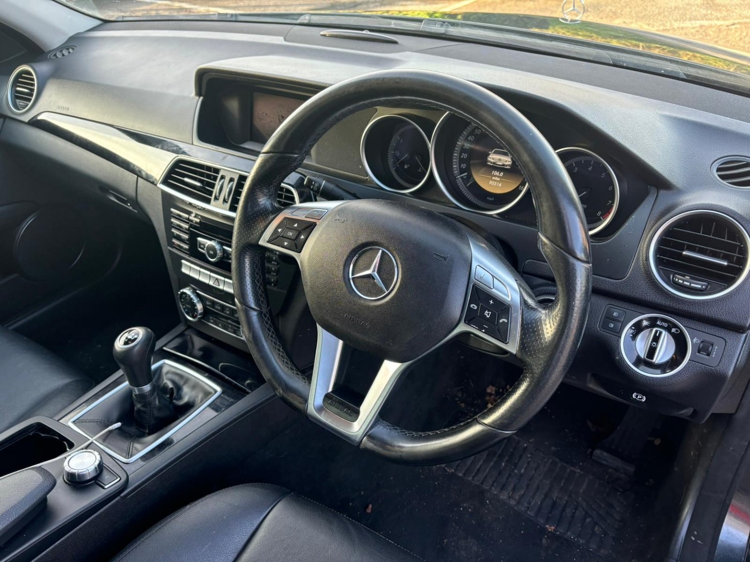 Used Mercedes-Benz C Class 2012 for sale - 77033094: Photo 10