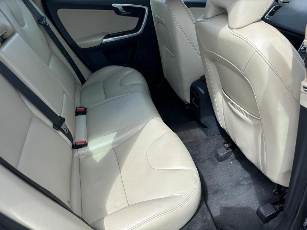 Used Volvo XC60 2014 for sale - 76517803: Photo 15