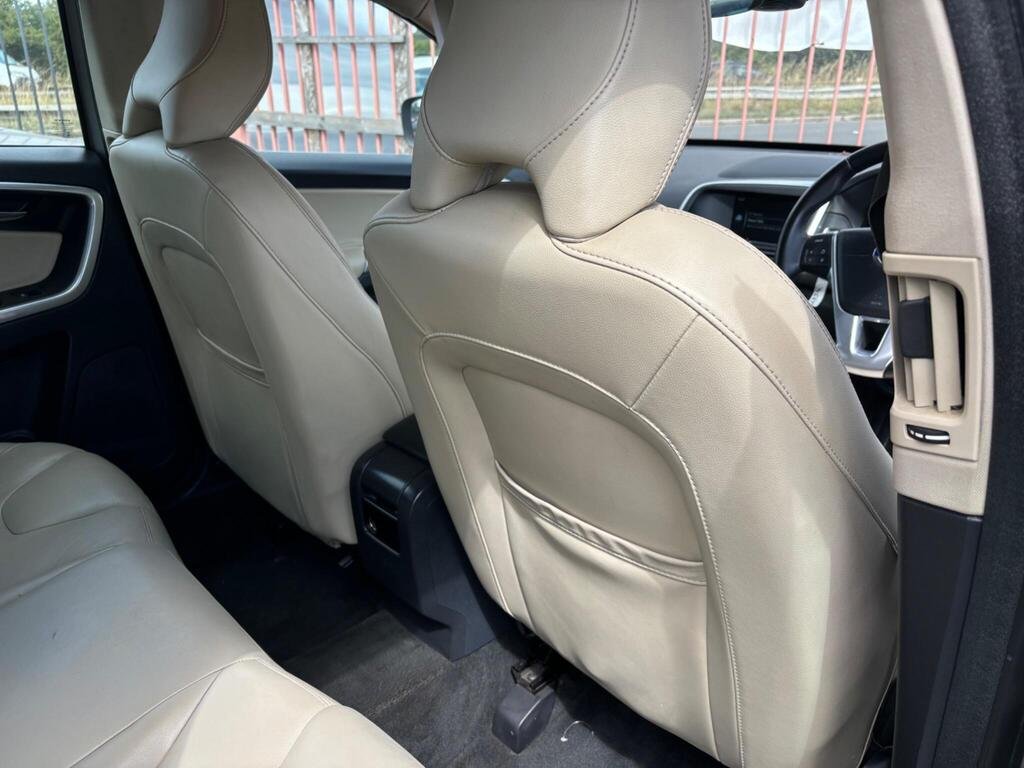 Used Volvo XC60 2014 for sale - 76517803: Photo 16