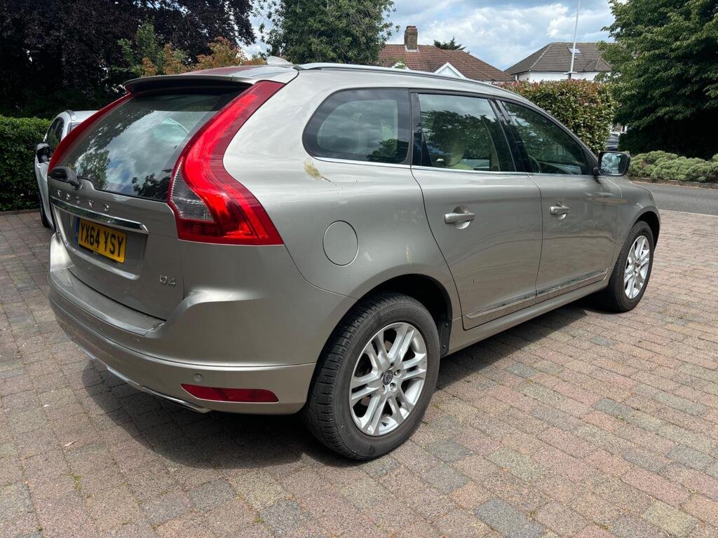 Used Volvo XC60 2014 for sale - 76517803: Photo 4