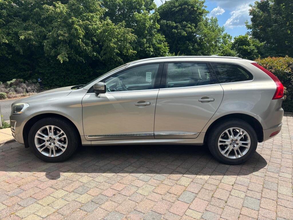 Used Volvo XC60 2014 for sale - 76517803: Photo 5