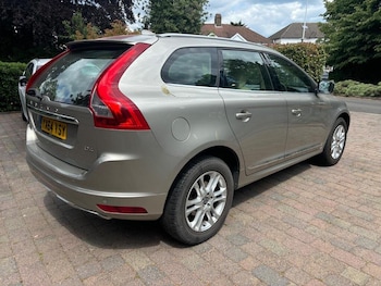 Used Volvo XC60 2014 for sale - 78285459: Photo