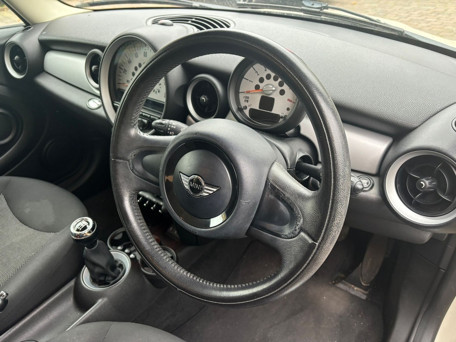 Used MINI Hatch 2012 for sale - 76517800: Photo 8