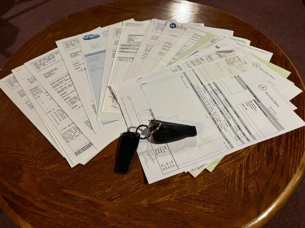 Used Mercedes-Benz E Class 1999 for sale - 76517816: Photo 26