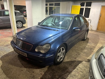 Used Mercedes-Benz C Class 2004 for sale - 77521954: Photo