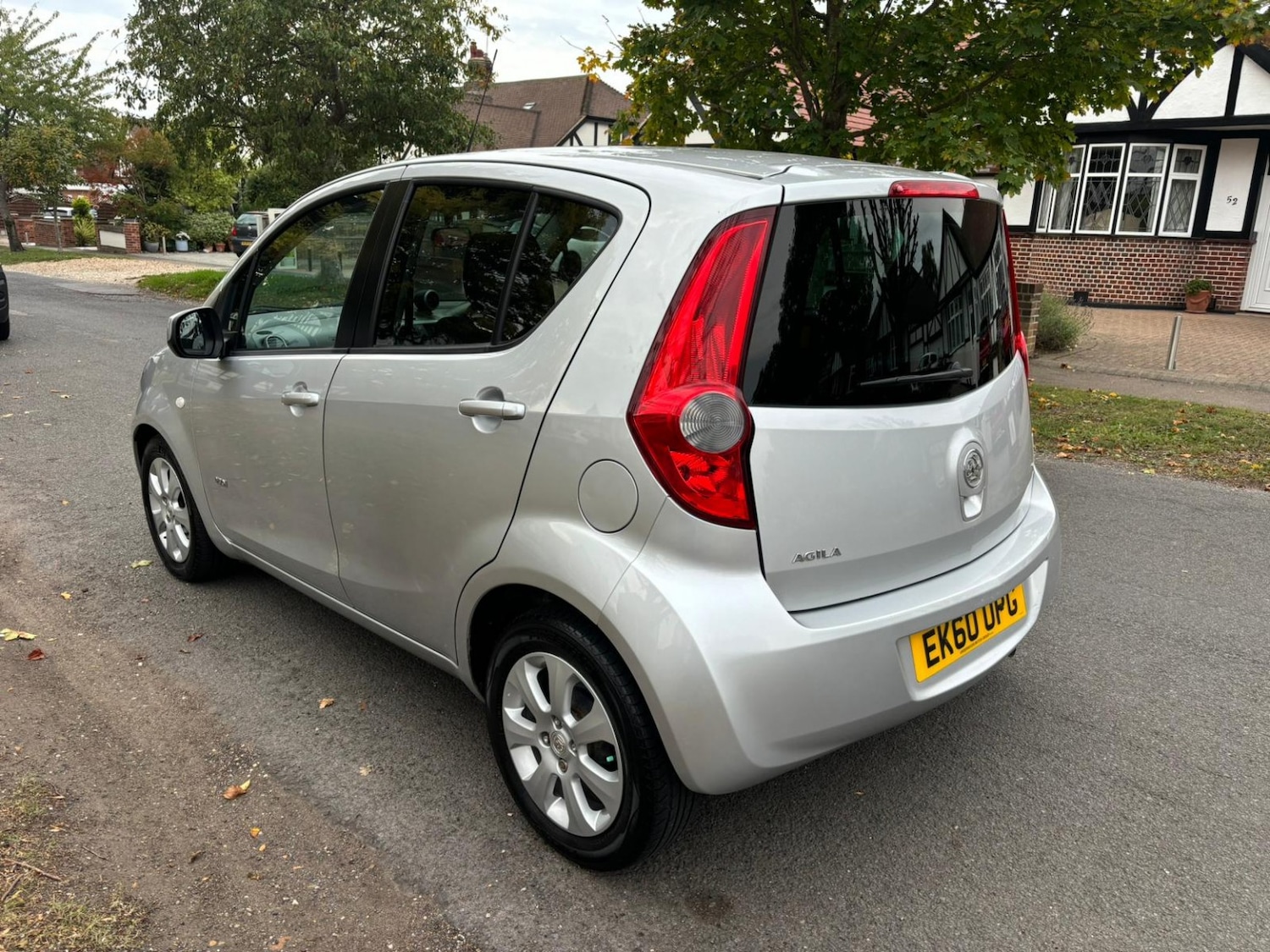 Used Vauxhall Agila 2010 for sale - 76517787: Photo 3