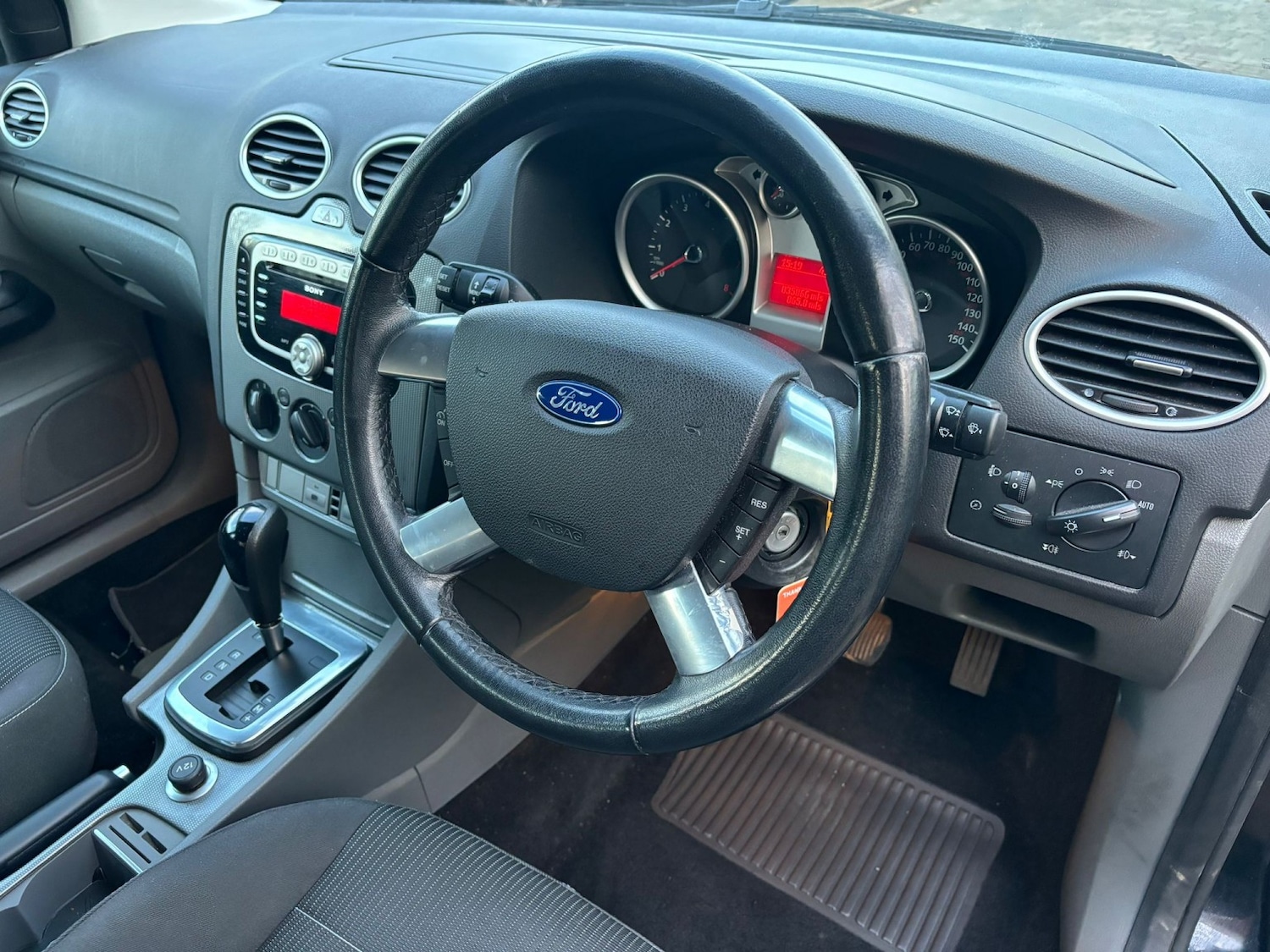 Used Ford Focus 2008 for sale - 76734781: Photo 11