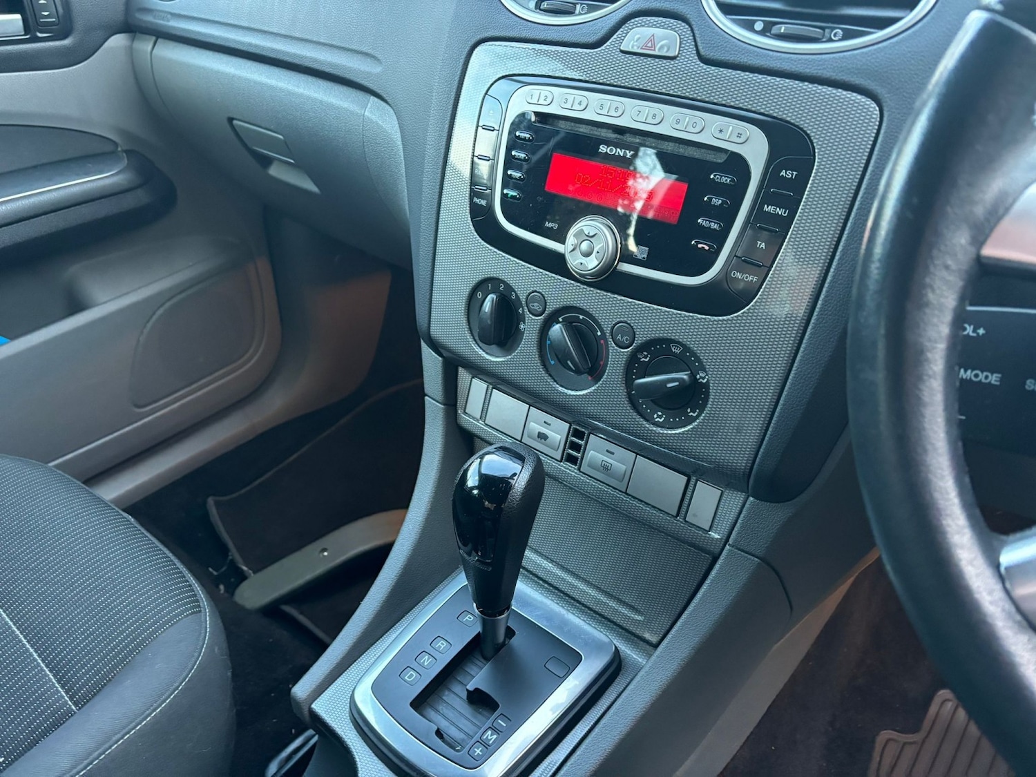 Used Ford Focus 2008 for sale - 76734781: Photo 12