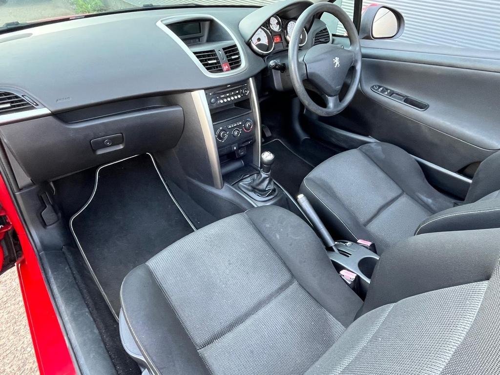 Used Peugeot 207 CC 2009 for sale - 76793413: Photo 18