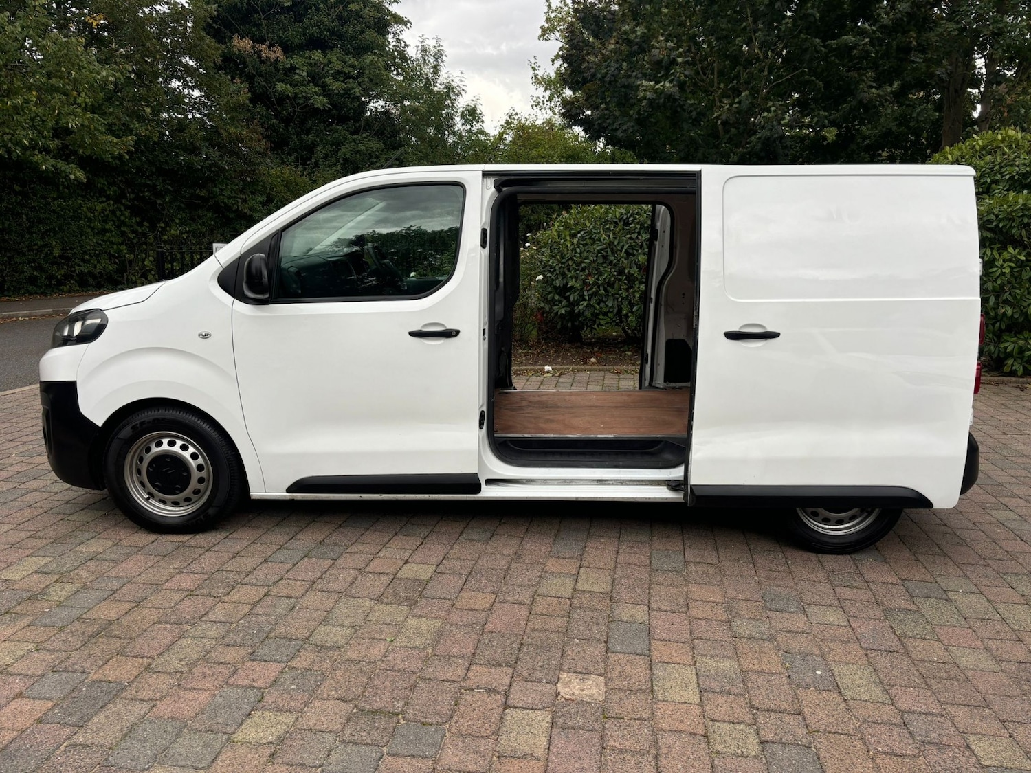 Used Citroen Dispatch 2018 for sale - 76517792: Photo 10