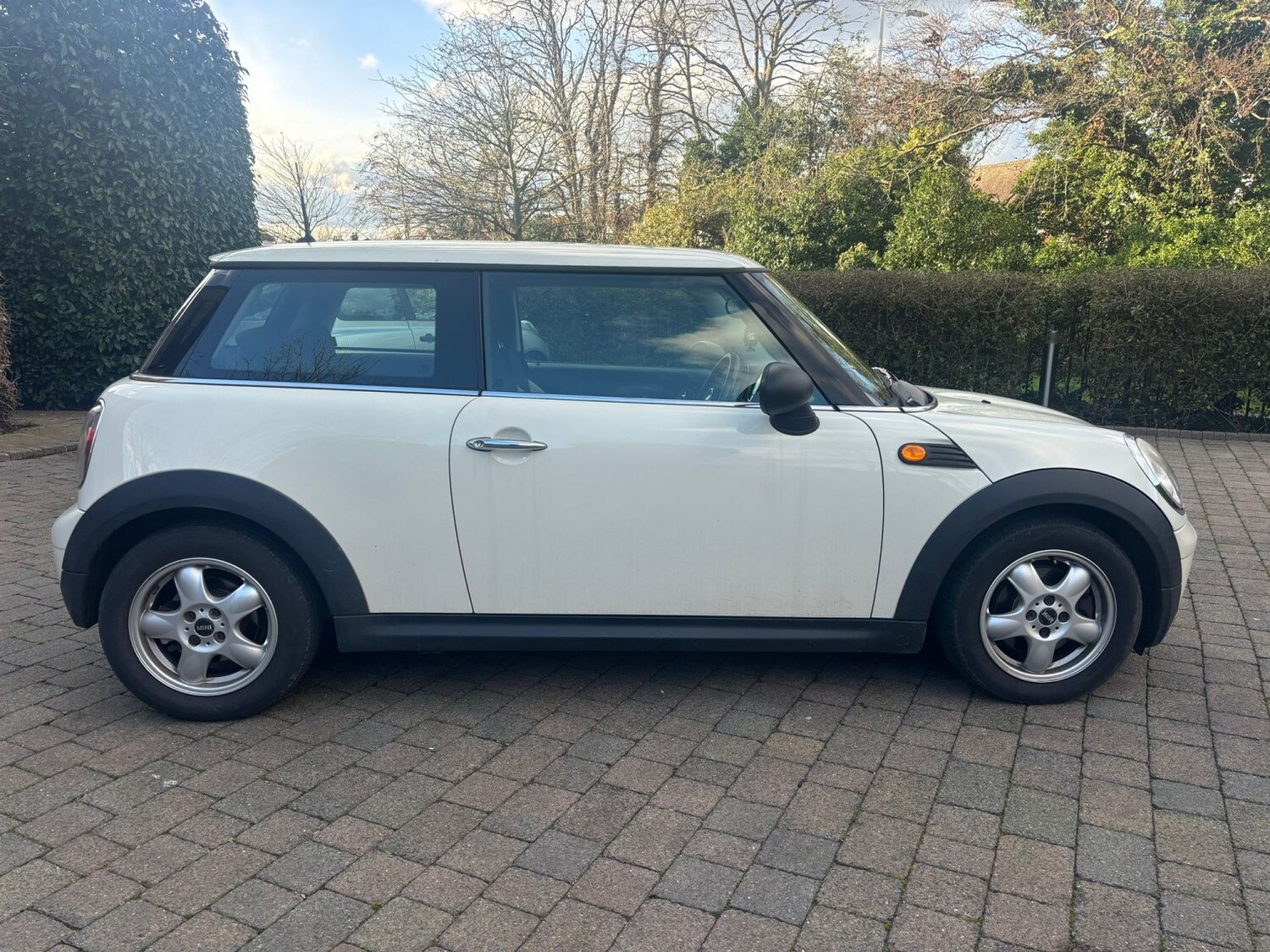 Used MINI Hatch 2010 for sale - 77774792: Photo 6