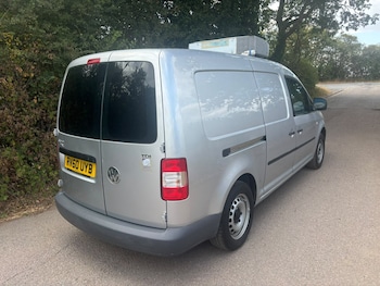 Used Volkswagen Caddy Maxi 2010 for sale - 79614560: Photo