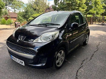 Used Peugeot 107 2010 for sale - 76517772: Photo