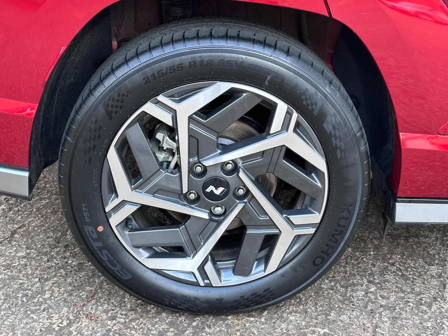 Used Hyundai KONA 2024 for sale - 76989684: Photo 5