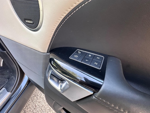 Used Land Rover Range Rover Sport 2018 for sale - 75563817: Photo 6