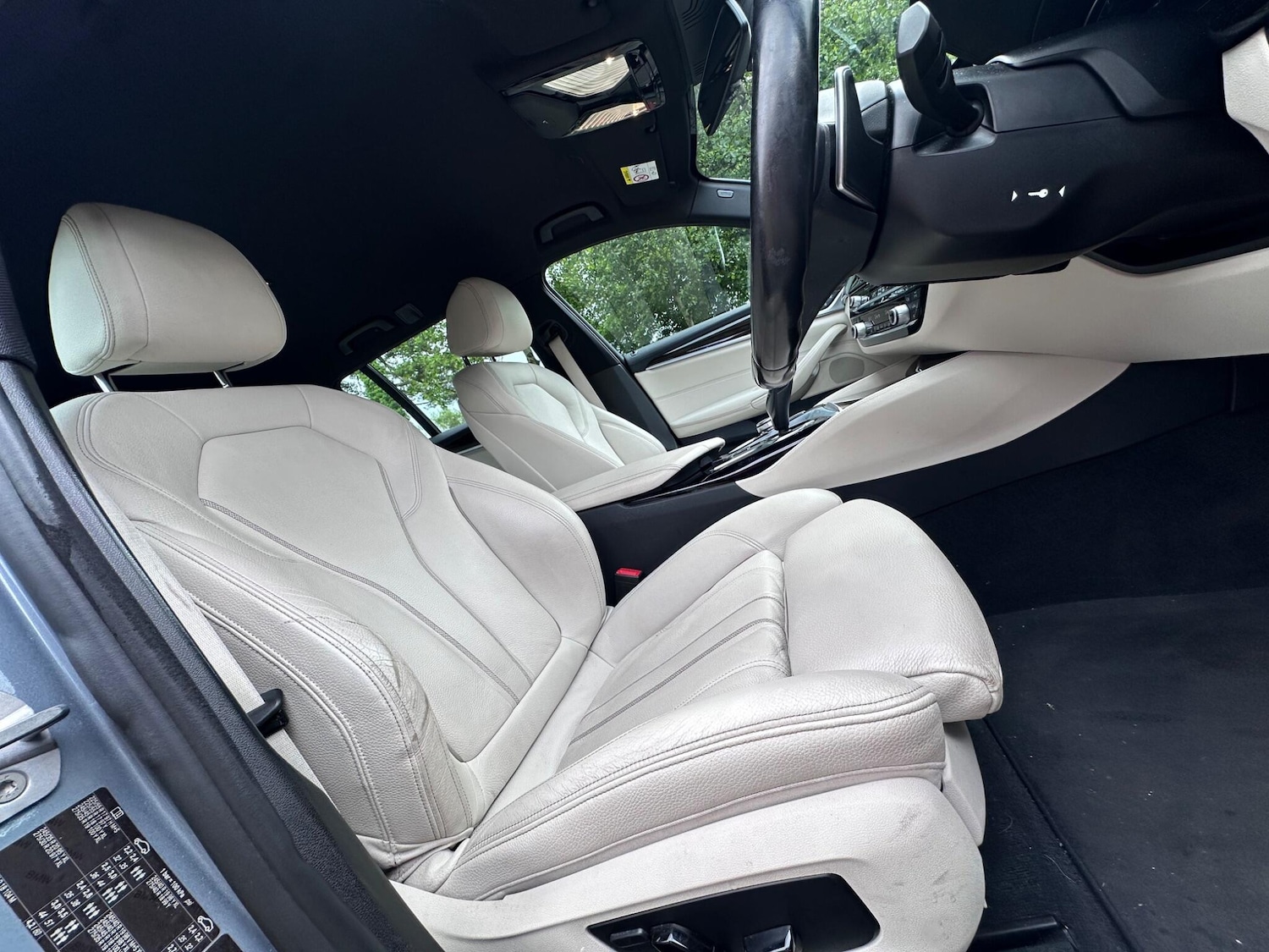 Used BMW 5 Series 2018 for sale - 76988992: Photo 2