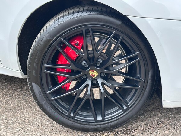 Used Porsche Macan 2023 for sale - 74895482: Photo 4