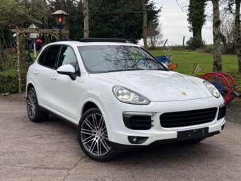2017 (17) - 3.0 TD V6 Platinum Edition TiptronicS 4WD Euro 6 (s/s) 5dr