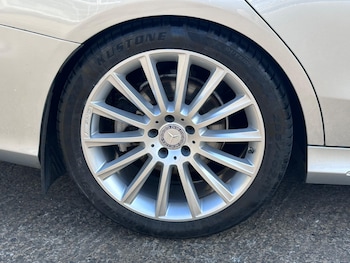 Used Mercedes-Benz C-Class 2017 for sale - 75552395: Photo