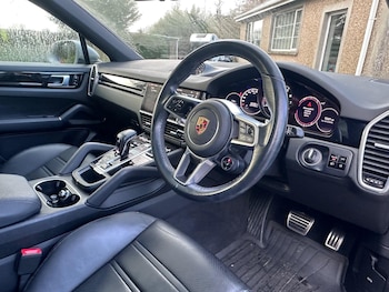Used Porsche Cayenne 2021 for sale - 76912775: Photo