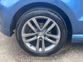 Used Volkswagen Polo 2016 for sale - 74441896: Photo