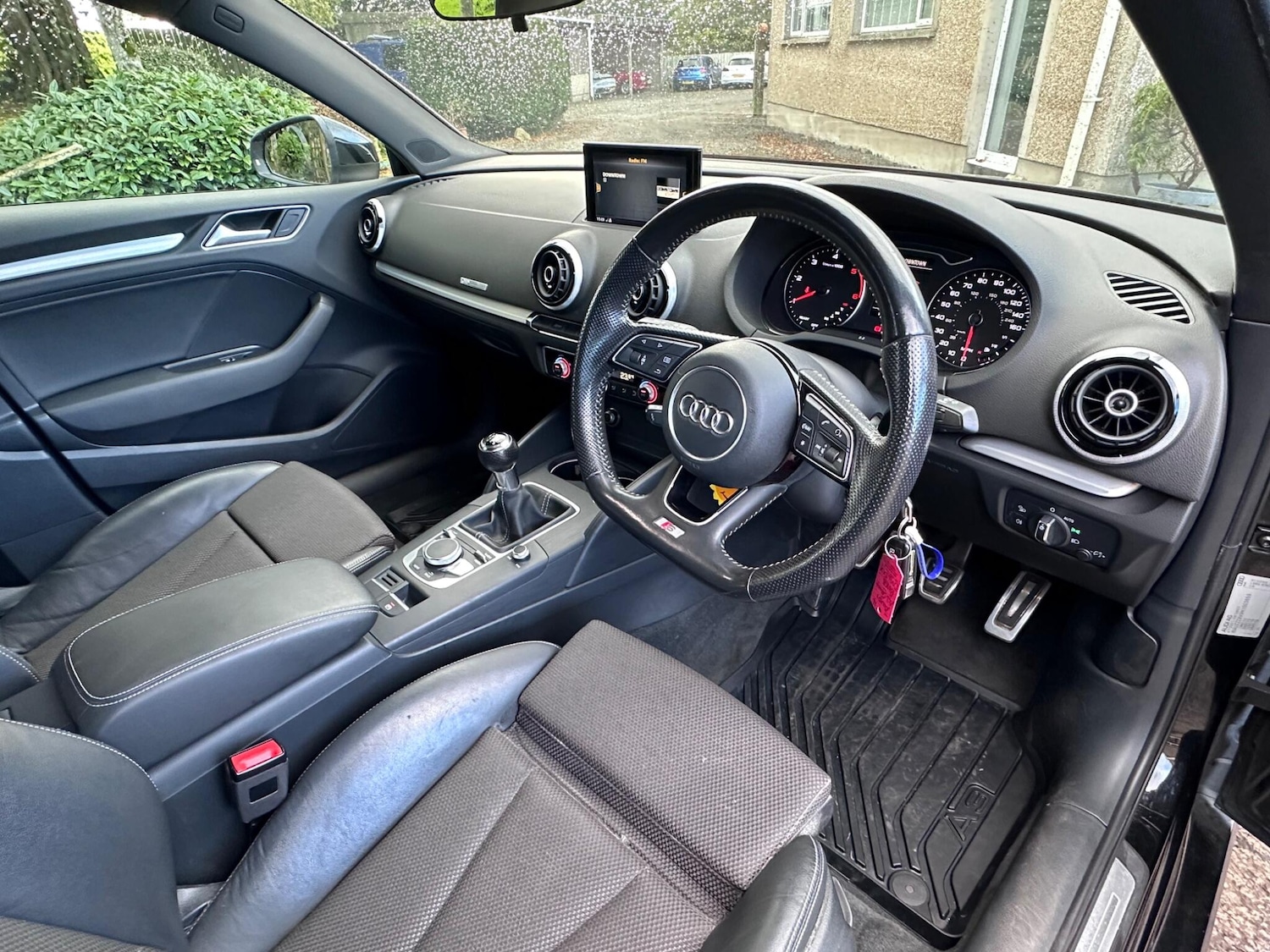Used Audi A3 for sale - 76360905: Photo 3
