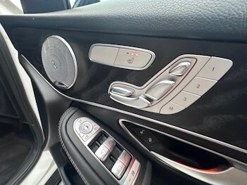Used Mercedes-Benz GLC 2018 for sale - 75964538: Photo