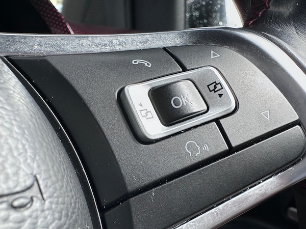 Used Volkswagen up! 2018 for sale - 75747373: Photo 10